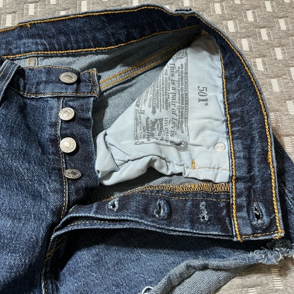 Levi’s 501 short size 27 - Picture 4 of 4
